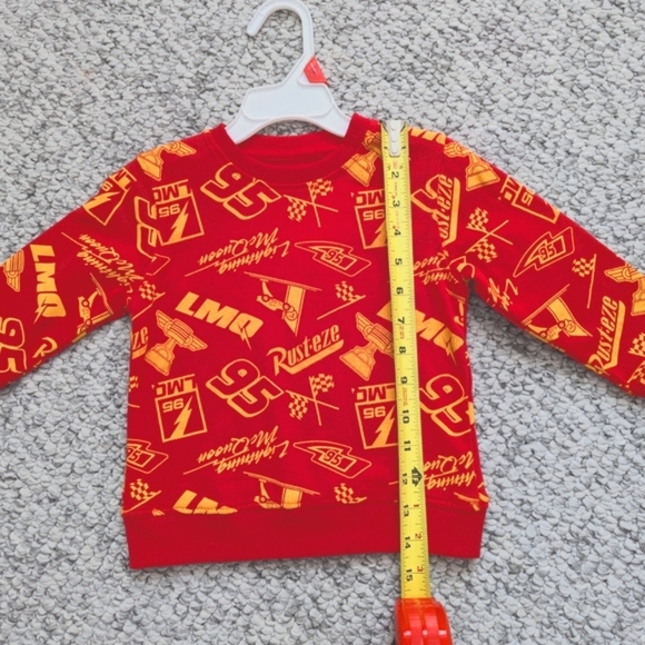 🔷NWT Disney Pixar Kids (2T) Cars Lightning McQueen Rust-eze LMQ Sweatshirt - Picture 5 of 12